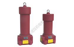 液壓油在液壓過(guò)濾器中常用來(lái)傳遞運(yùn)動(dòng)和動(dòng)力，對(duì)運(yùn)動(dòng)進(jìn)行潤(rùn)滑、冷卻而清潔的液壓油系統(tǒng)是液壓過(guò)濾器正常工作的必要條件之一。液壓過(guò)濾器的清潔度直接關(guān)系到液壓部件的壽命，那么液壓過(guò)濾器可以完全幫助您解決哪些問(wèn)題呢?下面朝日跟你探討一下： 